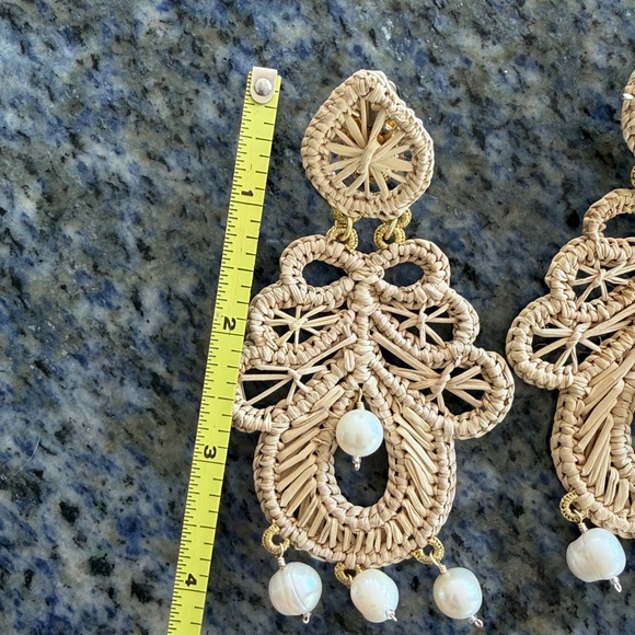 Elegant Woven Earrings with Pearl Accents - Picture 3 of 4